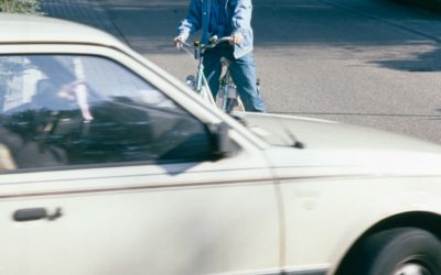 Husk hjelmen – og pas på hinanden i trafikken